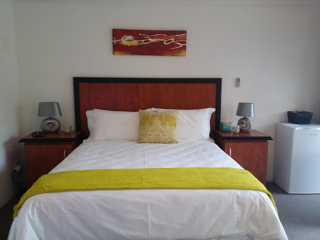 Alicia'S B&B Roodepoort Zimmer foto