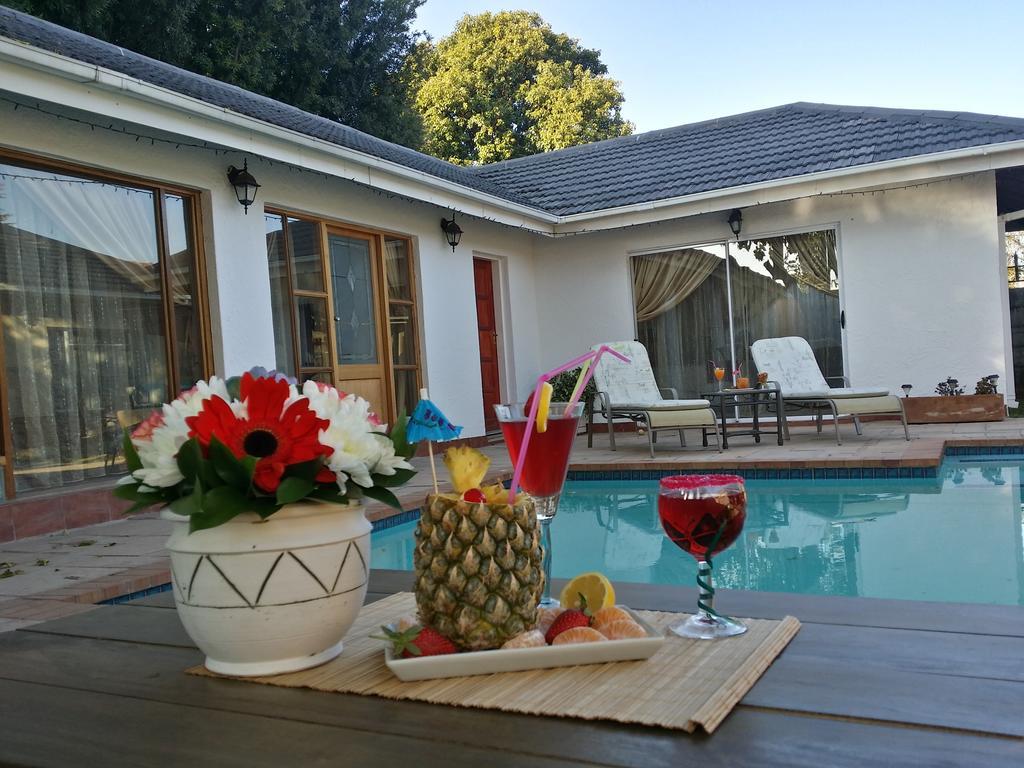 Alicia'S B&B Roodepoort Zimmer foto
